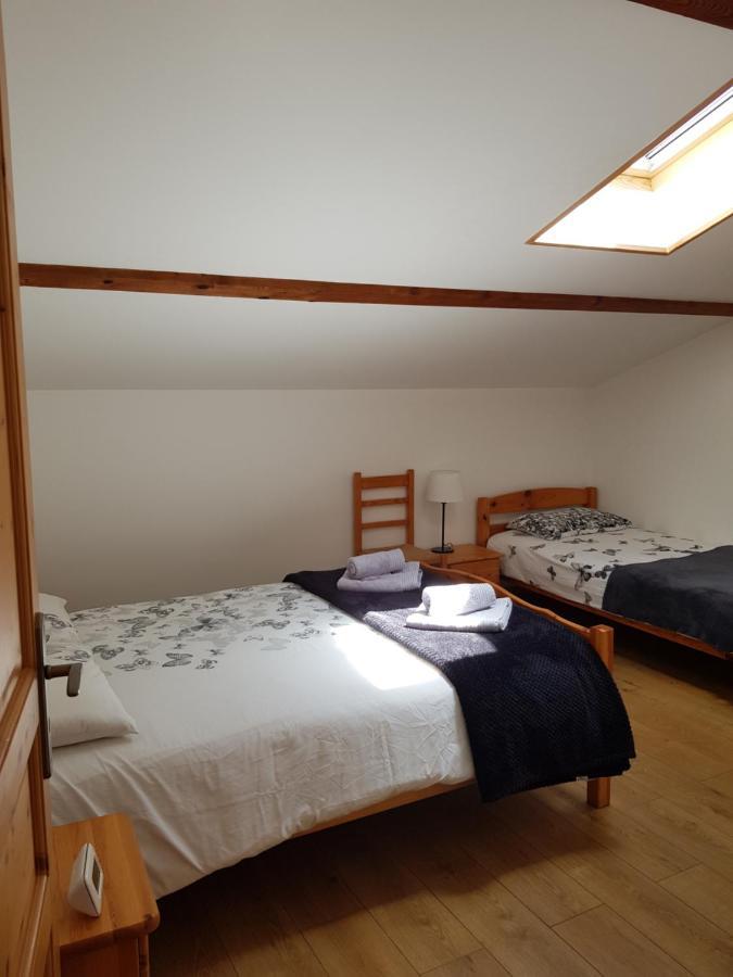 Les Trois Lions Apartamento Foix Exterior foto